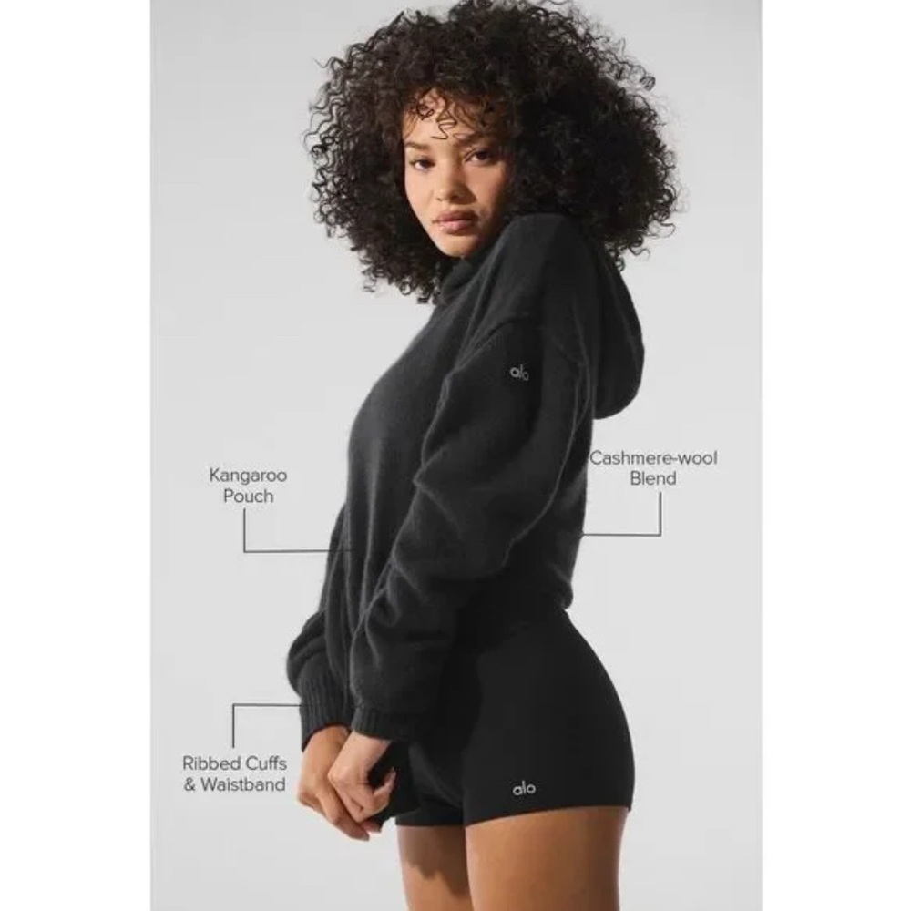 Alo Yoga Women’s Black Cashmere New Class Hoodie, Size L, NWT - Picture 2 of 13